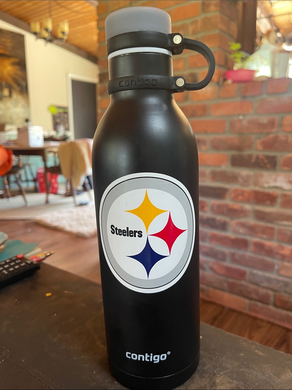 Contigo Black Water Bottle with Steelers Logo perfect condition. Won’t last
